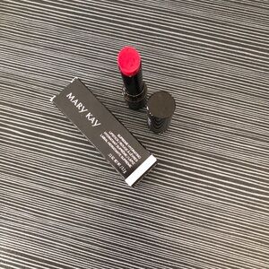 Mary Kay Black Lipstick Fuchsia Dream